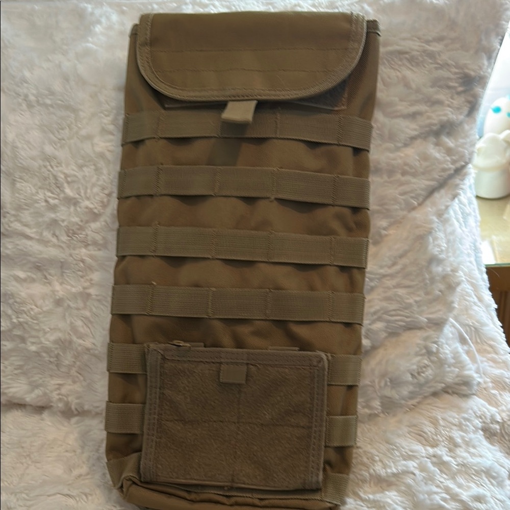 Utility Gear Khaki Organizer